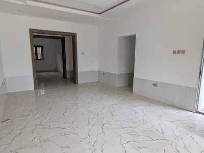 2 Bedroom Apartment Ground Unit Available