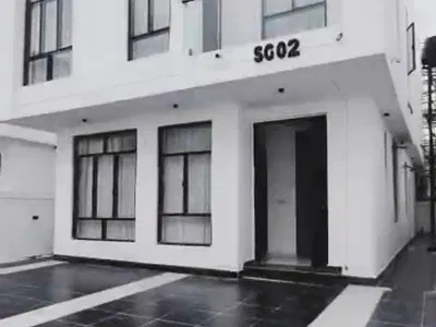 Luxury 5bedroom