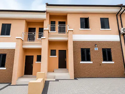 3 Bedroom S-Detached Duplex+bq