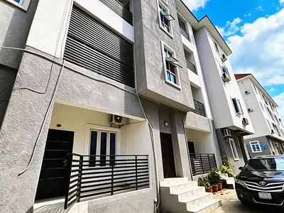 Luxury 3 Bedroom Block of Flat