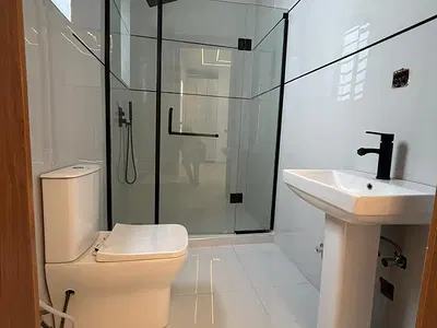 5 Bedroom Fully Detached Duplex