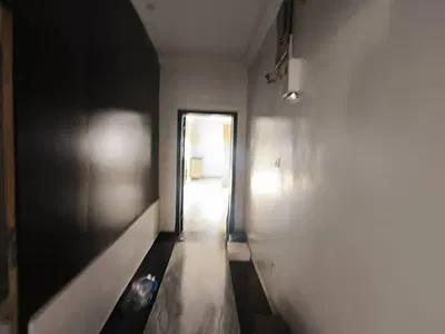 Well Maintained 1 Bedroom Apartment