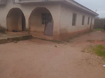 A Tenement Bungalow of 6 Rooms and Uncompleted 3nos Miniflat on 648SQMT