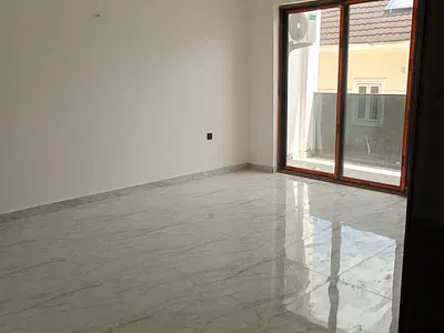 Luxury 3bedroom Maisonette