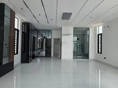 5 Bedroom Detached Duplex with Swimming Pool
