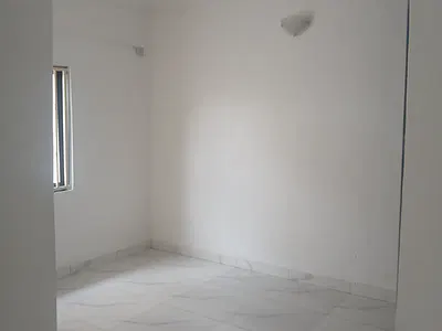 Neatly Renovated 3 Bedroom Flat