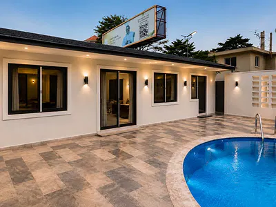 8units of 3bed, 4units of 1bed, 2units of 4bed Semi Detached