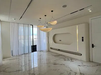 5 Bedrooms