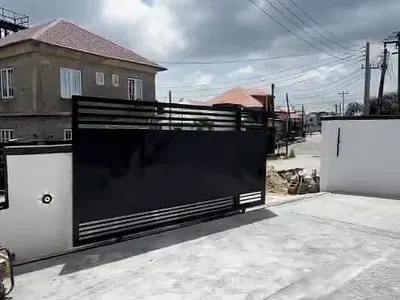 Newly 4 Bedroom Fully Detached