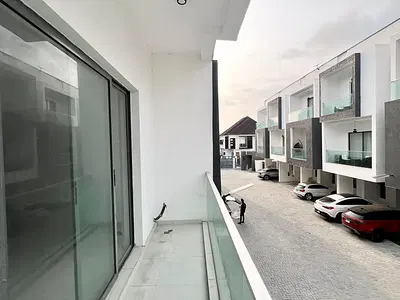 3 Bedroom Detached Duplex
