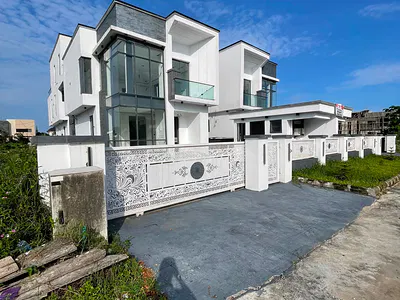 Prestigious 5 Bedroom Detached Duplex with Swimming Pool, BQ