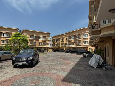 Luxury 4-Bedroom Terrace Duplex with BQ & Swimming Pool