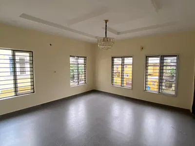 5 Bedroom