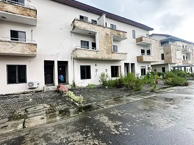 A Lovely 4 Bedroom Terraced Duplex with BQ & Communal Kid's Play Area