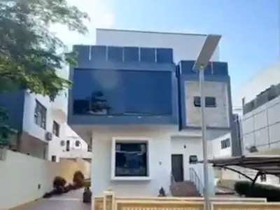5 Bedroom Fully Detached Duplex with BQ