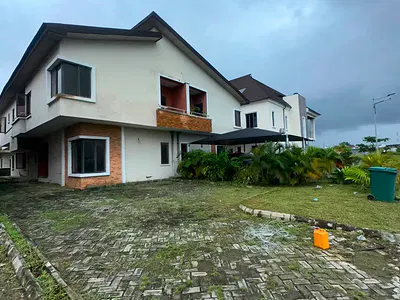 A Nice 4 Bedroom Semi Detached Duplex with BQ & Kid's Playing Area
