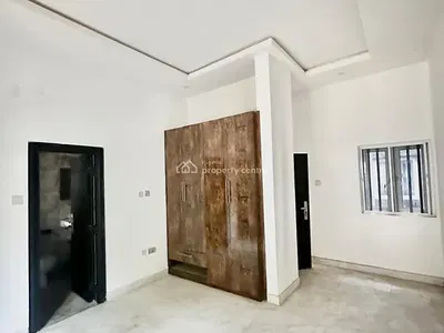 4 Bedroom Terrace Duplex in Guzape with BQ
