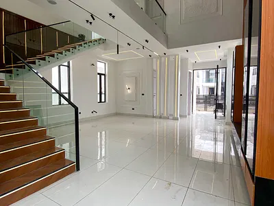 Modern 5 Bedroom Detached Duplex