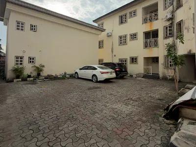 6 Units of 3 Bedroom Apartments on 1000SQMS of Land