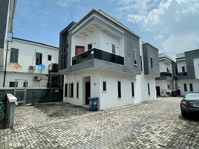 4 Bedroom Detached Duplex