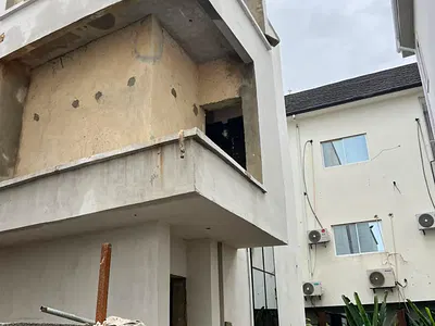 Elegant 5 Bedroom Fully Detached with BQ and Cinema