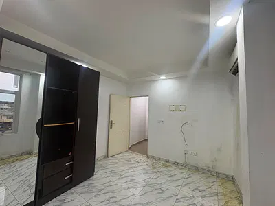 Serviced Spacious One Bedroom (Mini Flat)