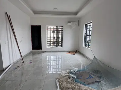 Brand New Luxury 4-Bedroom Terrace Houses with BQ
