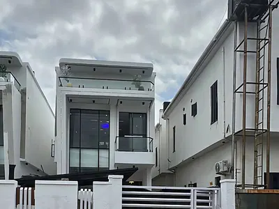 Luxury 5 Bedroom Fully Furnished Detached Duplex with a Swimming Pool