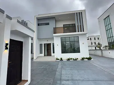 Premium Listing - 5bedroom Fully Detached Duplex in Royal Garden