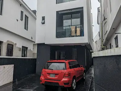 Newly Built 2-Bedroom Apartment (Ground Floor) in a Secure Estate