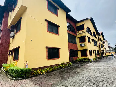 Spacious 3 Bedroom Apartment with BQ