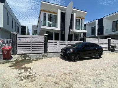 4 Bedroom Semi Detached Duplex
