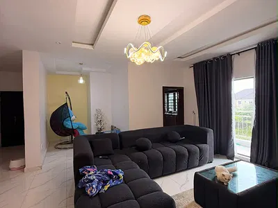 Well Finished 2 Bedroom Apartment Available