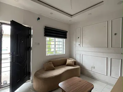 Beautiful Miniflat Available