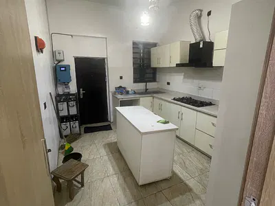 Spacious One Bedroom Apartment Apartments with Guest Toilets