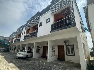 Fully Furnished 3 Bedroom Terrace Duplex