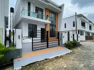 Luxury 5bedroom Fully Detached Duplex