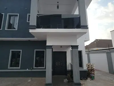 Well Built 3 Bedroom Duplex in an Estate