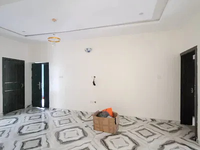 2bedroom Flat Upstairs & Down