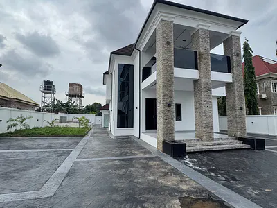 New 4bedroom Detached Duplex with 2bedroom BQ in an Estate