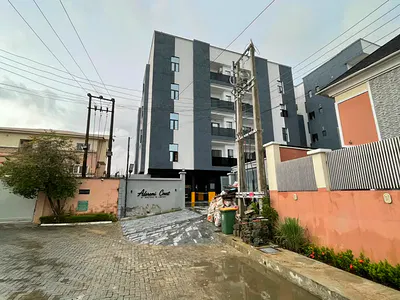 Contemporary 2-Bedroom Apartment with BQ