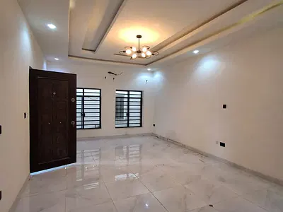 Lovely 2 Bedroom Flat in a Serene Environment