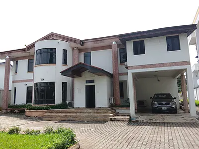 6bedroom Fully Detached House with 3rooms BQ