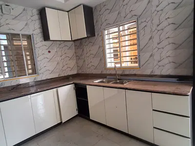 Newly Built 3 Bedroom Flat in a Serene Neighborhood