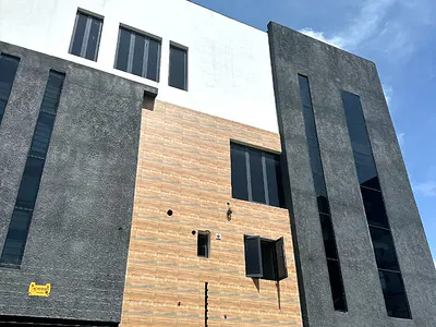 Brand New 2bedroom Maisontte Apartment with Elevator Ample Parking