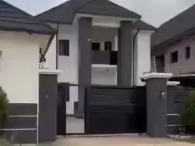 Luxury 4bedroom Fully Detached Duplex