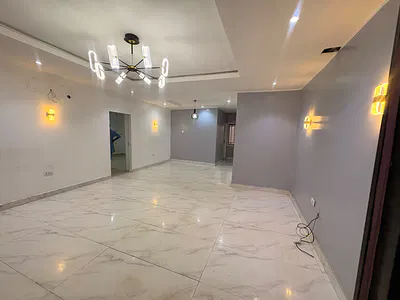 Just Moved Out 2bedroom Block of Flat