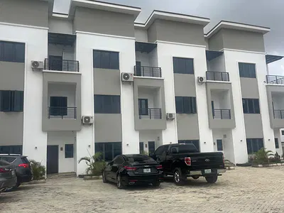 4 Bedroom