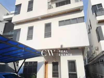 5 Bedroom Detached Duplex with BQ