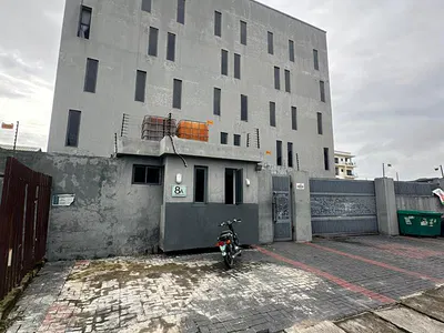 Beautiful Luxury and Fully Serviced One Bedroom Apartment